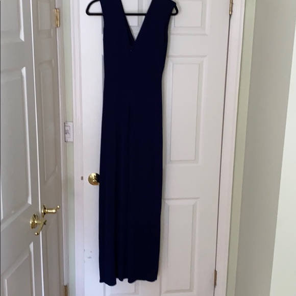 Laundry Gown-Size 8 - Picture 4 of 5